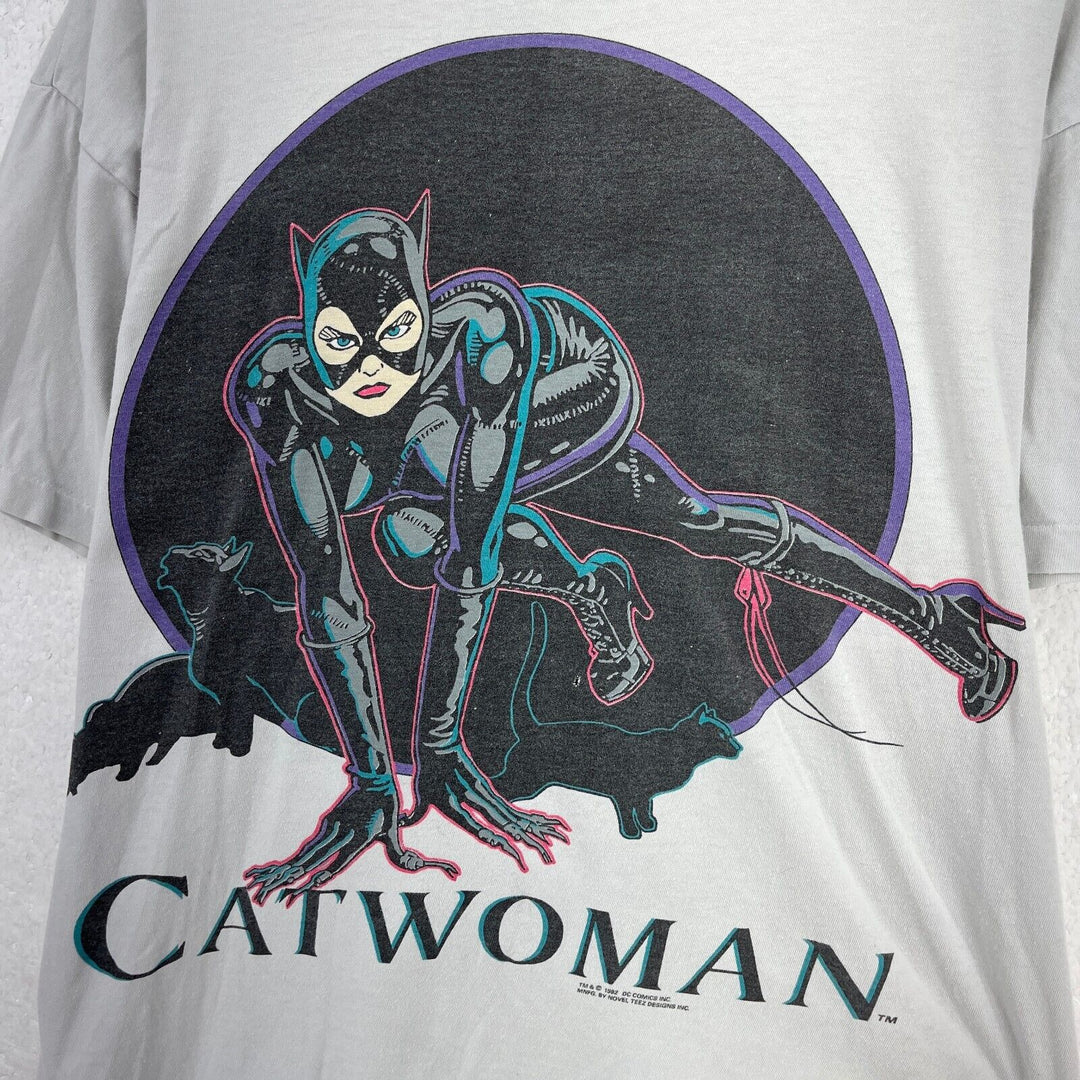 Vintage 1992 DC Comics Cat Women Graphic Print White T-shirt Size L