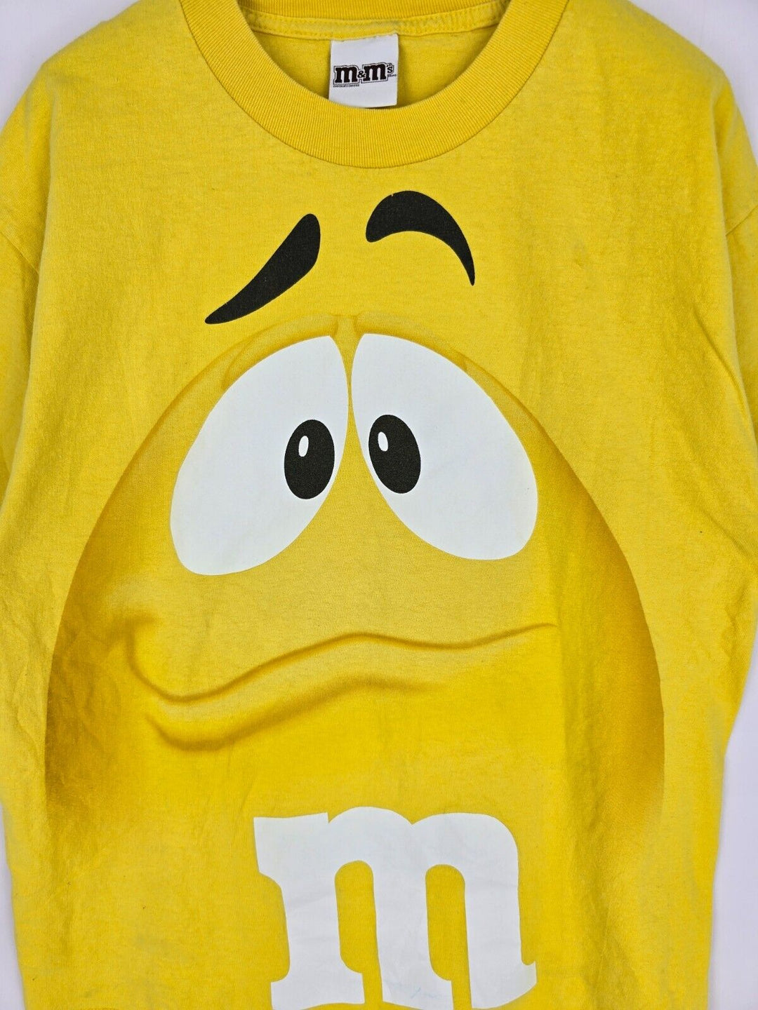 2009 Yellow M&M Candy Big Face Tee Shirt Size L Yellow