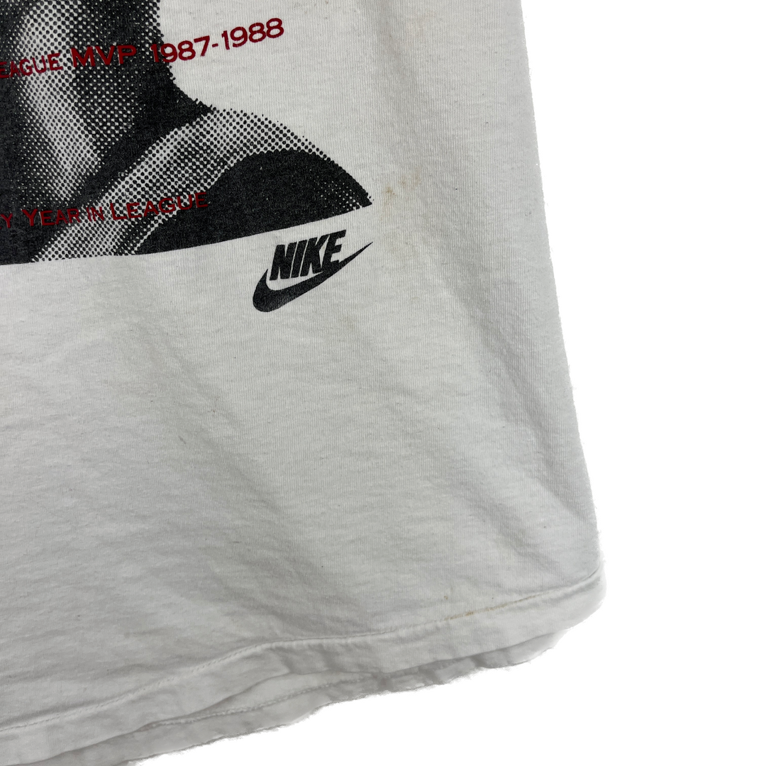 Vintage Nike Michael Jordan NBA First Round White T-shirt Size S
