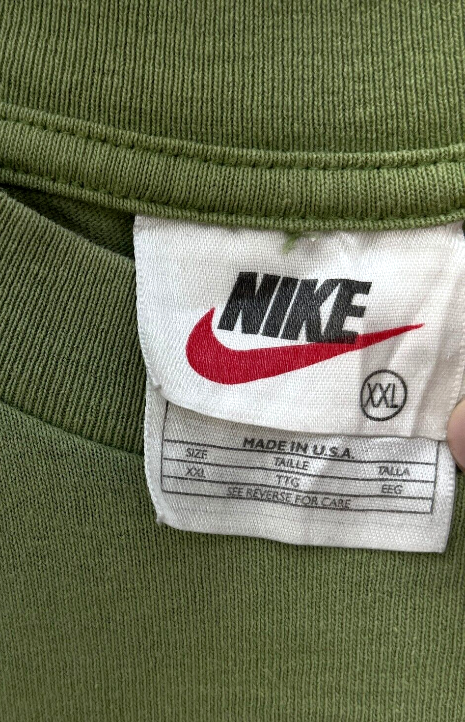 Vintage Nike Men's Green T-Shirt XXL Short Sleeve Black Embroidered Swoosh USA