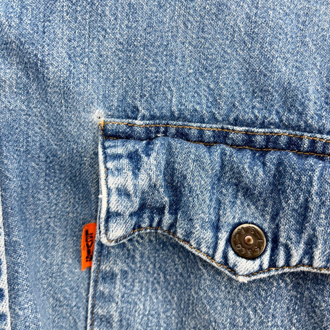 Vintage Levi's Orange Tab Medium Wash Blue Denim Button Up Shirt Size L