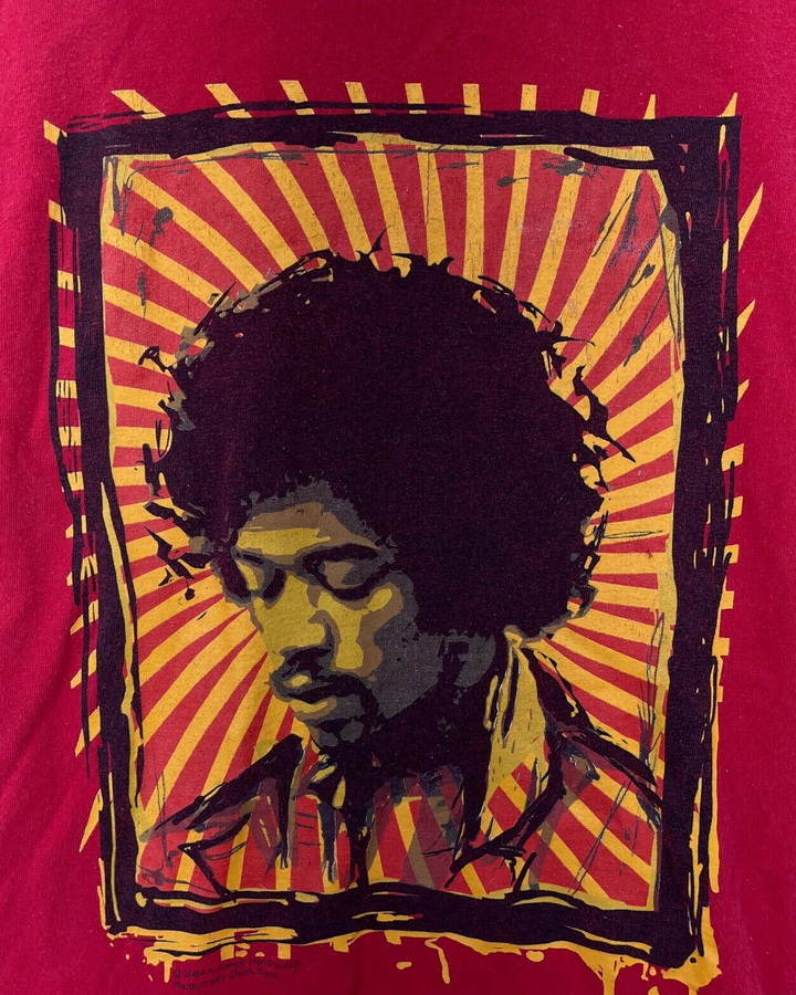 Vintage Jimi Hendrix Guitarist Graphic Print Red T-shirt Size L