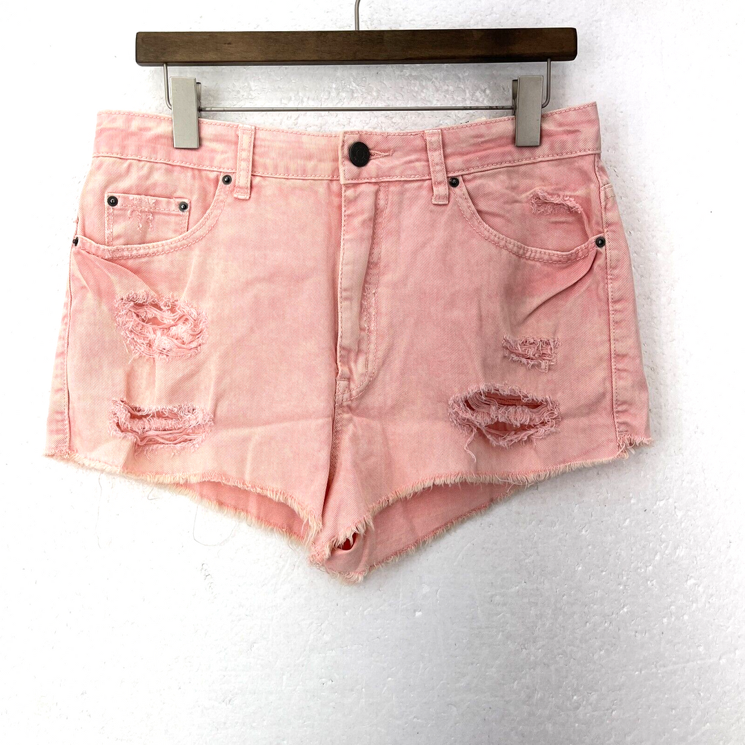 URBAN OUTFITTERS BDG Pink Distressed High Rise Denim Short Size 31 NWT