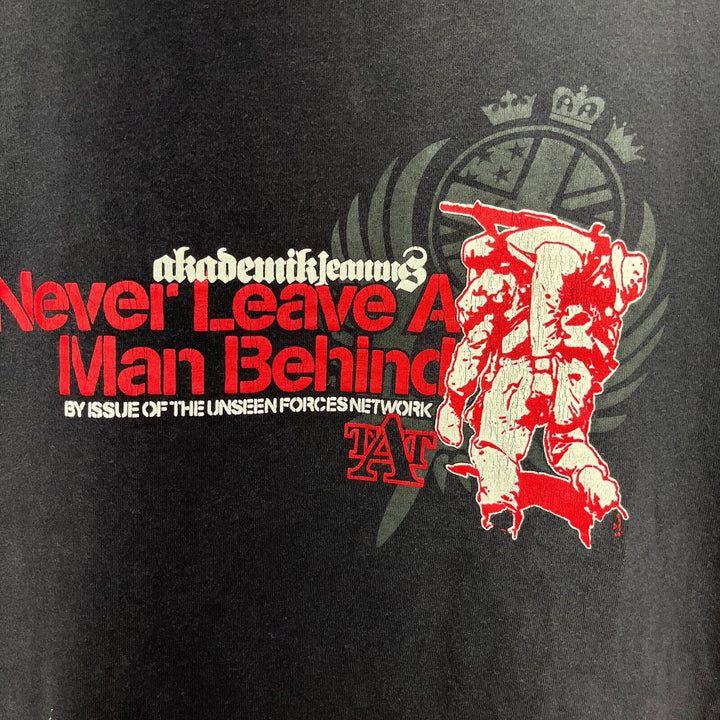 The Kings Akedemiks Jeanius Y2K Never Leave A Man Behind Black T-shirt Size 2XL