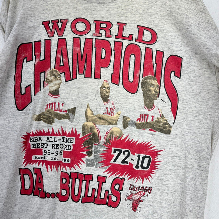 Vintage 1996 Chicago Bulls All Time Best World Champions White T-shirt Size XL