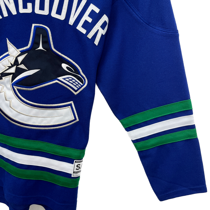 Vancouver Canucks NHL Official Licensed Hockey Jersey Size M Blue