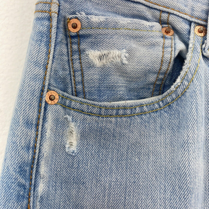 Vintage Levi's 501 Regular Straight Fit Jeans Denim Light Wash Blue Size 30