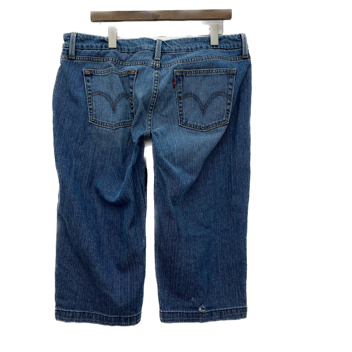 Vintage Levi's 545 Women's Capri Denim Jeans Medium Wash Blue Size 16