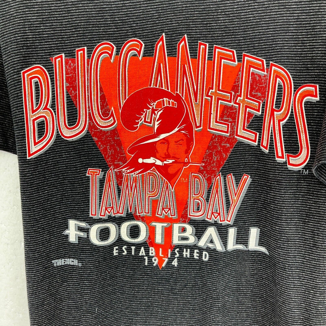 Vintage Buccaneers Tampa Bay Football Black T-shirt Size S