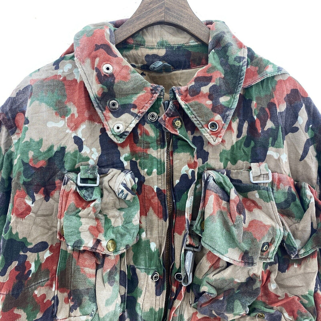 Swistzerland Military Paintball Camo Green Hooded Pockets Full Zip Jacket Size M