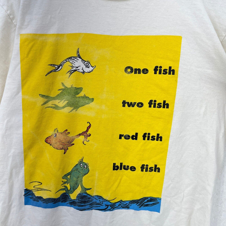 Vintage One Fish Two Fish Funny Things Everywhere White T-shirt Size L