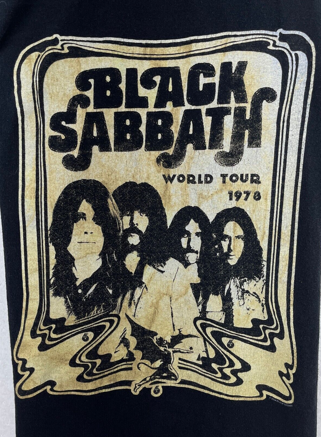 Vintage Black Sabbath World Tour Black T-shirt Size L