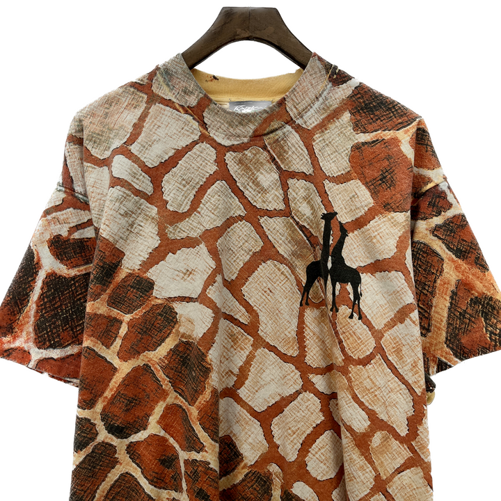 Vintage Radical Nature Wildlife Giraffe All Over Print Brown T-Shirt Size Large